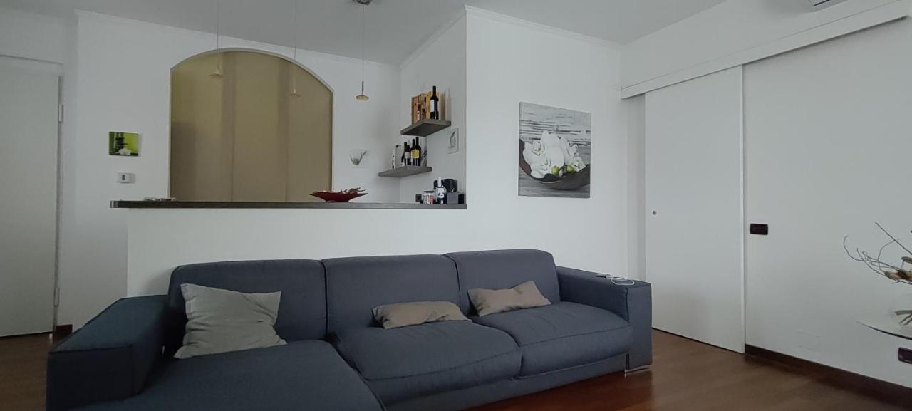 Sea Pearl Vila Livorno Exterior foto